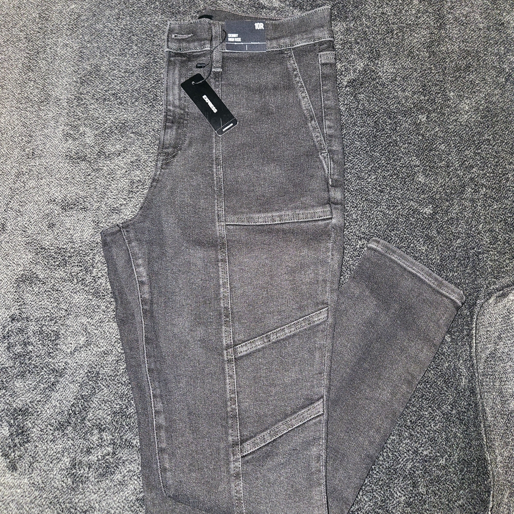 Express Women's High Waisted Black Utility Jeans "10R, High Rise"